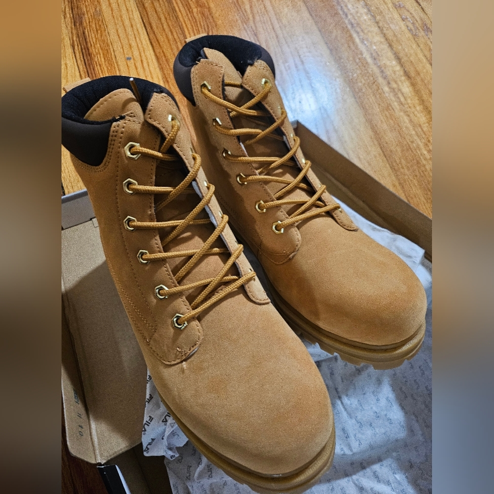 Fila mena boots